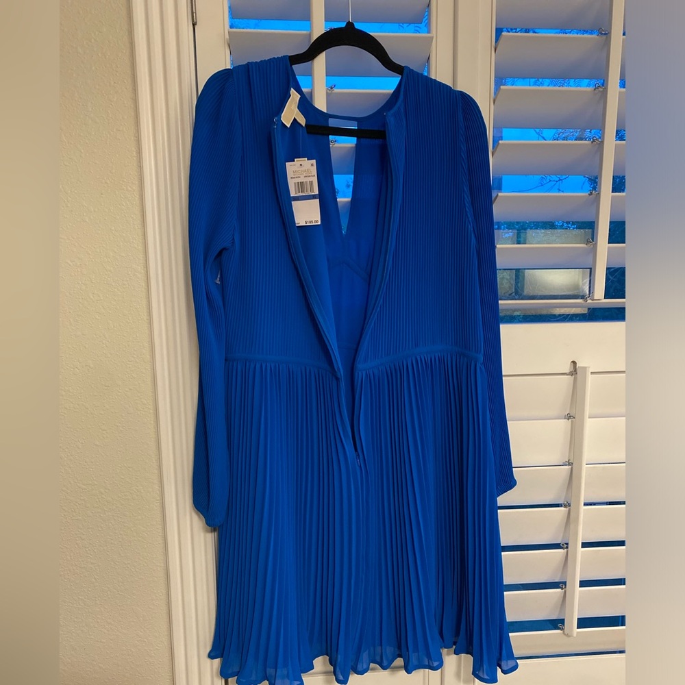 Beautiful Blue Dress Size XL - Picture 2 of 5